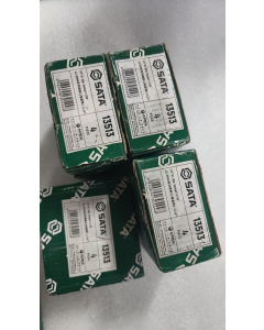 12.5mm系列英制12角套筒    1-1/16“